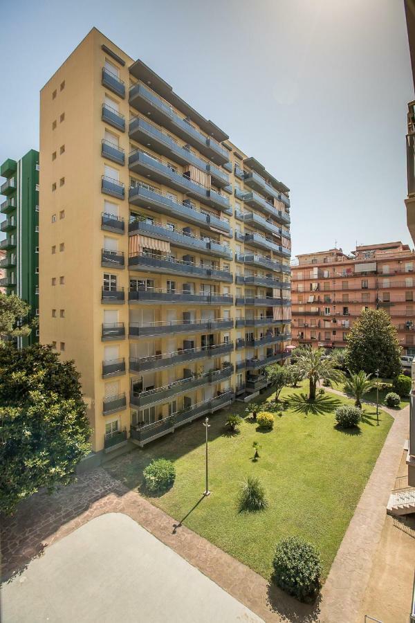Apartamento Cerca Del Mar Blanes Exteriér fotografie